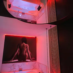 Boudoir Margot - Luxury Balneo Appartement Vichy